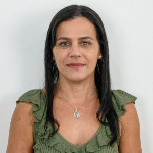 Juliana Lopes Lara